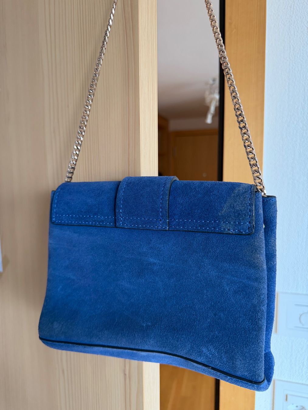 Mango Borse da donna: Kleine blaue Umhängetasche – Usato da Chur venduto da Caroline__ 6