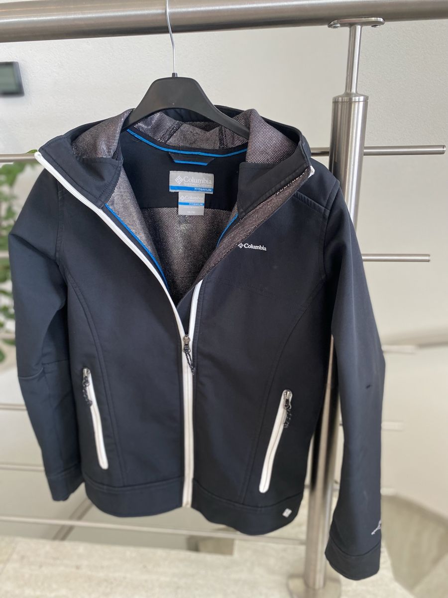 Columbia Giacche: Columbia Softshell Jacke Damen Gr M – Usato da Birrwil venduto da Bendegriz