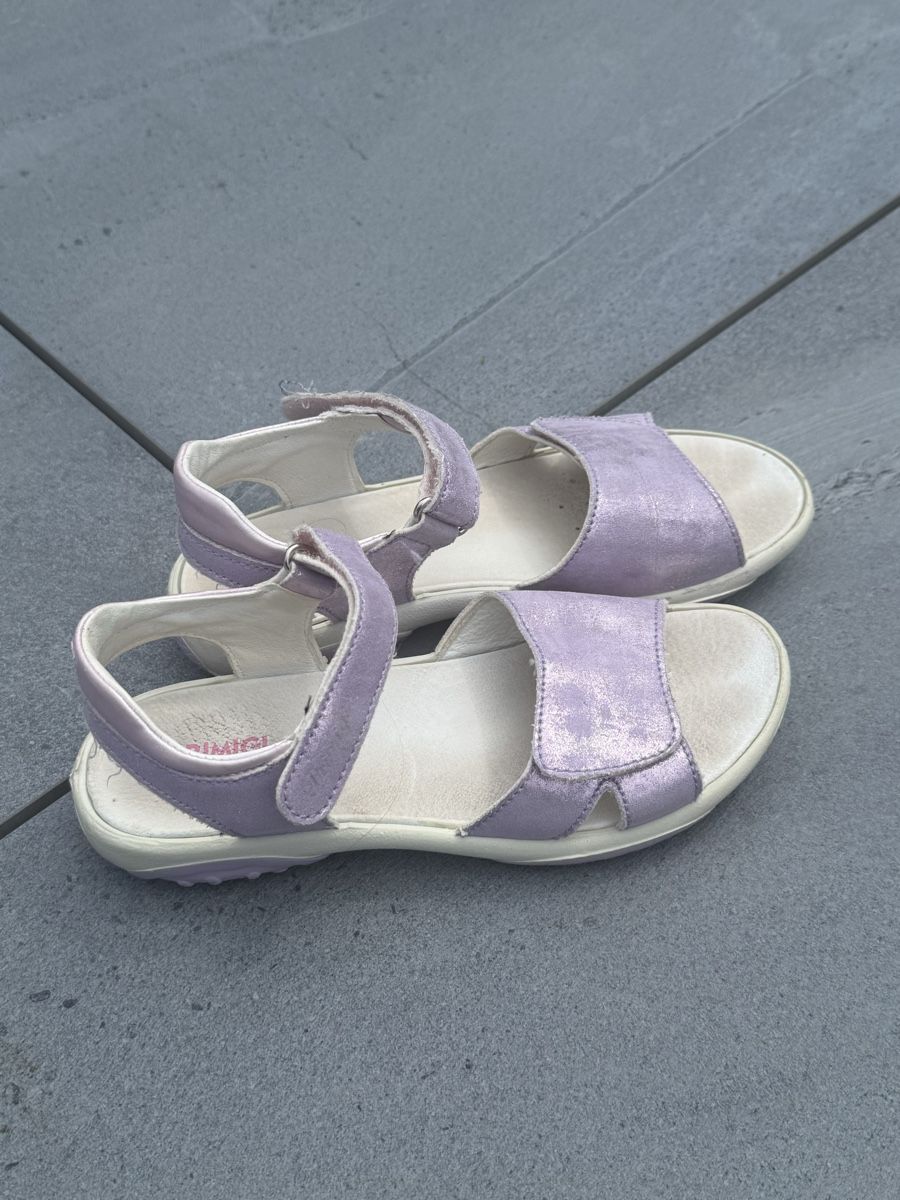 Primigi Scarpe per ragazze: Primigi Mädchen Sandalen, Gr. 35, Lila – Usato da Hindelbank venduto da Bstalder