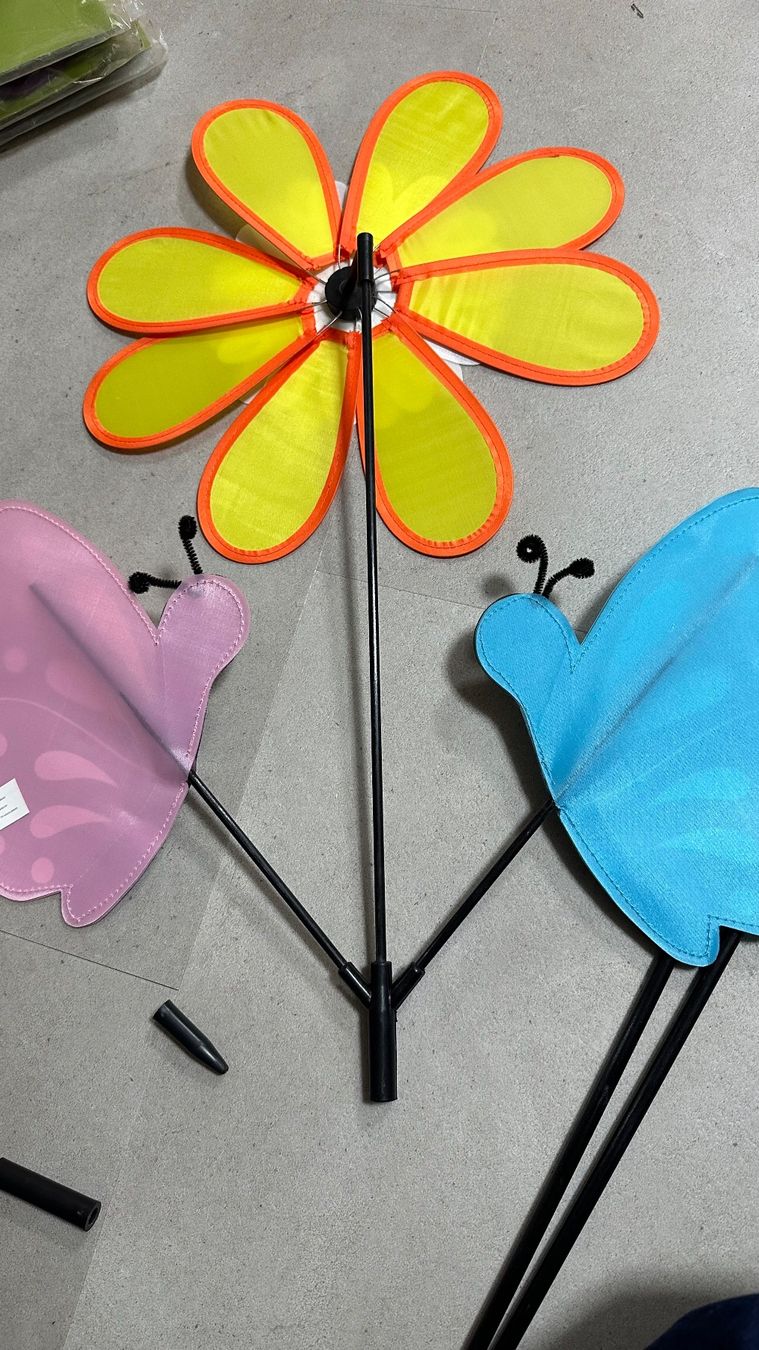 Sonstige Dekorationen & Accessoires: Bunter Gartenstecker mit Schmetterlingen, neu, – Neu (gemäss Beschreibung) aus Schönenbuch von marisli80 2