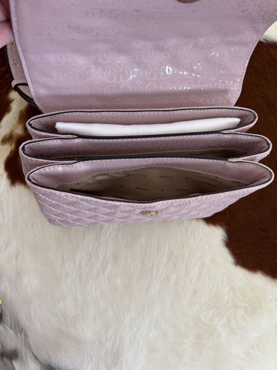Guess Borse da donna: Sac à main Guess – Nuovo (secondo la descrizione) da Boudry venduto da Mrgn.zsgr 1