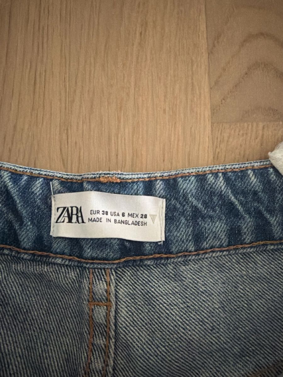 Zara Jeans: Shorts Denim size 38 – Gebraucht aus Glattpark(Opfikon) von der_dh8z 1