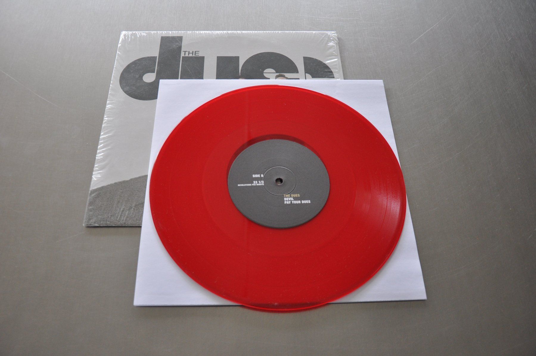 Dischi in vinile: THE DUES 10 PAY YOUR DUES – Nuovo (secondo la descrizione) da Sion venduto da jaipur1401 3
