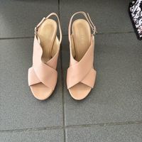 Talon d'été rose poudré