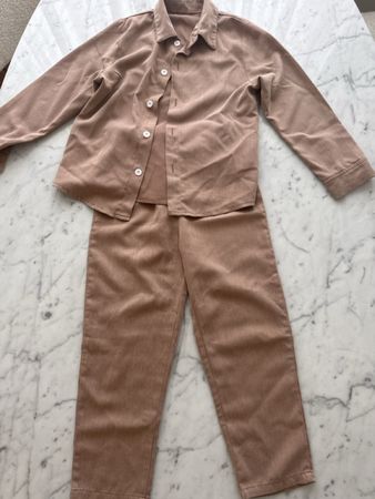 Vestiti per bambino 6/7 anni,in buone condizioni,