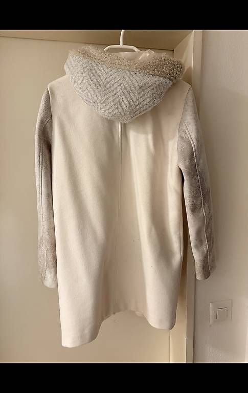 Mäntel: Manteau beige à capuche – Gebraucht aus Cossonay-Ville von lolita1977 2