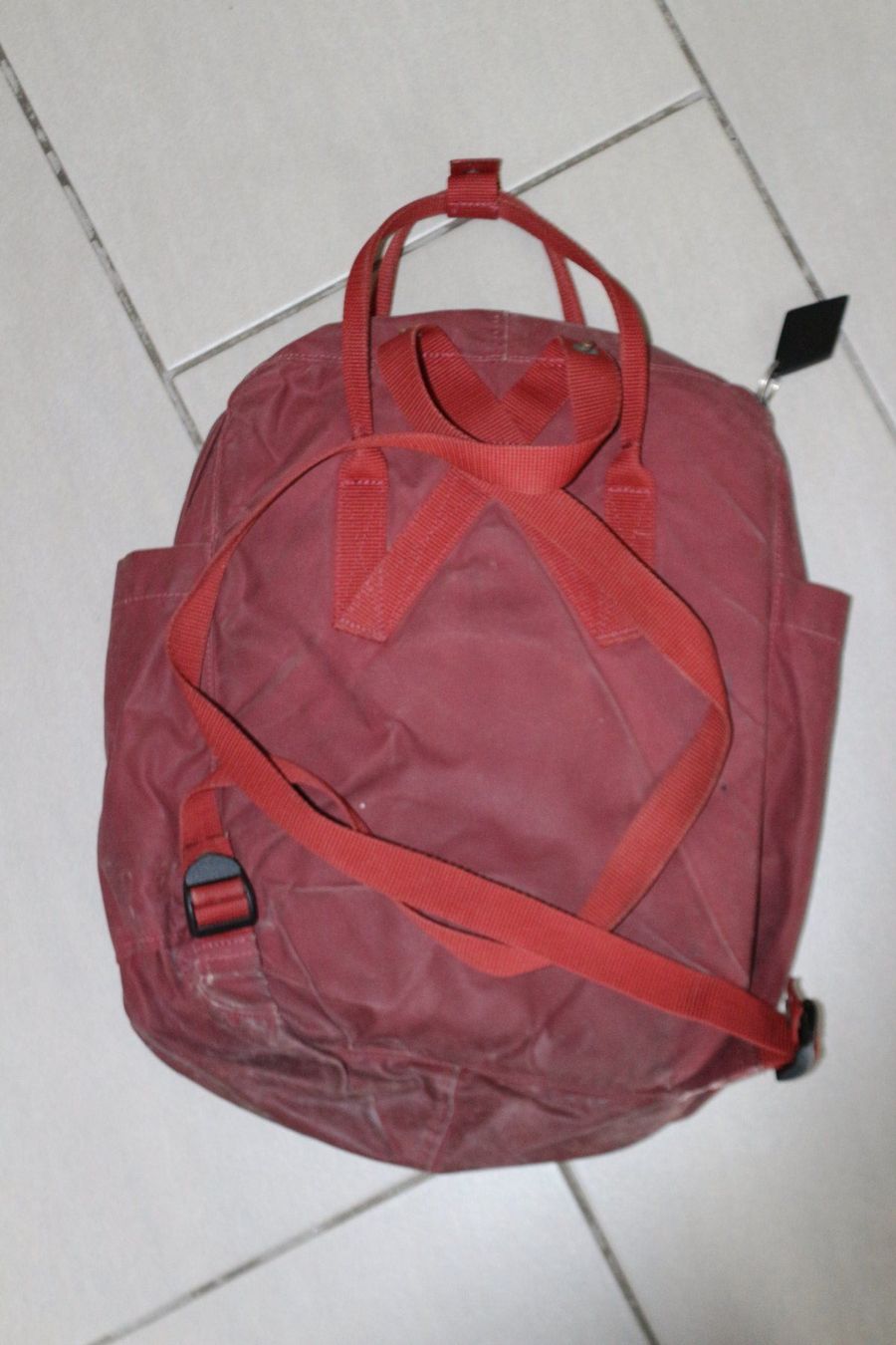 Fjällräven Zaini: Fjällräven Rucksack dunkelrot – Usato da Schötz venduto da mag_pw7w 1