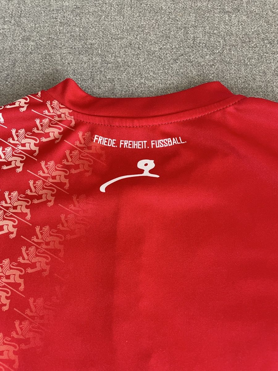 T-shirt: FC Winterthur Kinder-Shirt / Grösse 140 – Usato da Wiesendangen venduto da armandinho 4
