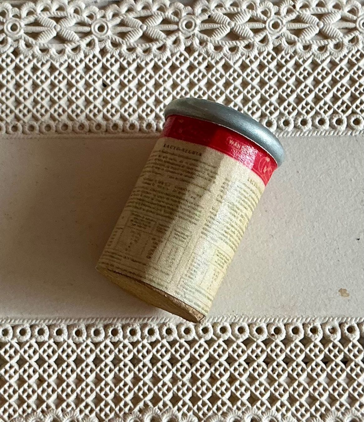 Giocattoli: ALTES KLEINES LACTO VEGUVA BÜCHSLI – Usato da Zell LU venduto da Silvermemory 4