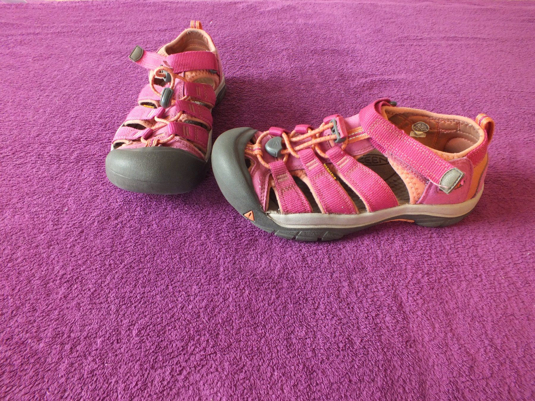 Keen Scarpe per ragazzi: Keen Wanderschuhe/-Sandalen Gr. 36 – Usato da Müllheim Dorf venduto da Seeeule01
