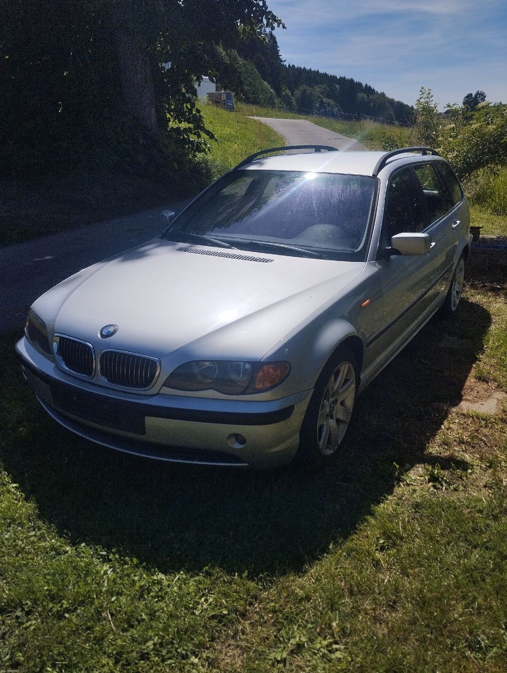BMW Autos: BMW E46 320i Touring mit MFK – Defekt aus Heitenried von Chris351 3
