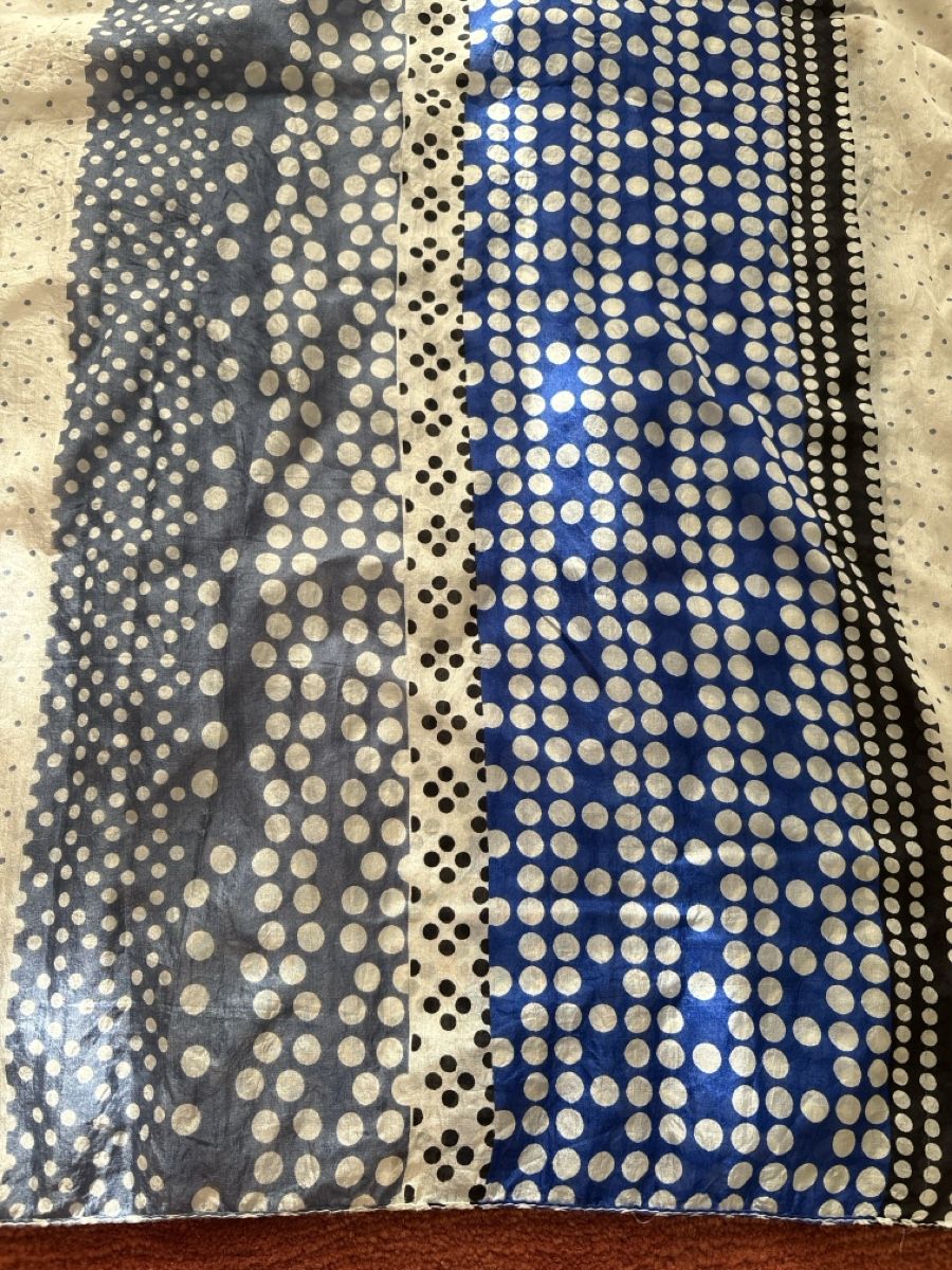 Foulards & écharpes: Écharpe en soie 180x72 – D'occasion à Düdingen par Yellow 1