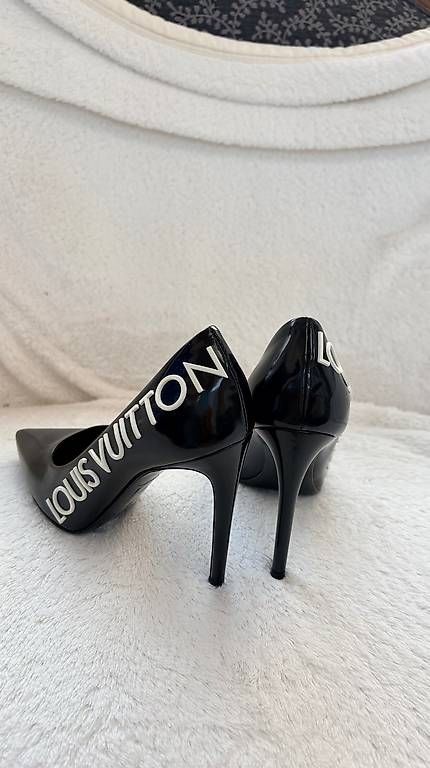 Scarpe da donna: Escarpins Louis Vuitton  – Nuovo e nell'imballaggio originale da Châtel-St-Denis venduto da jin_9ycy 3