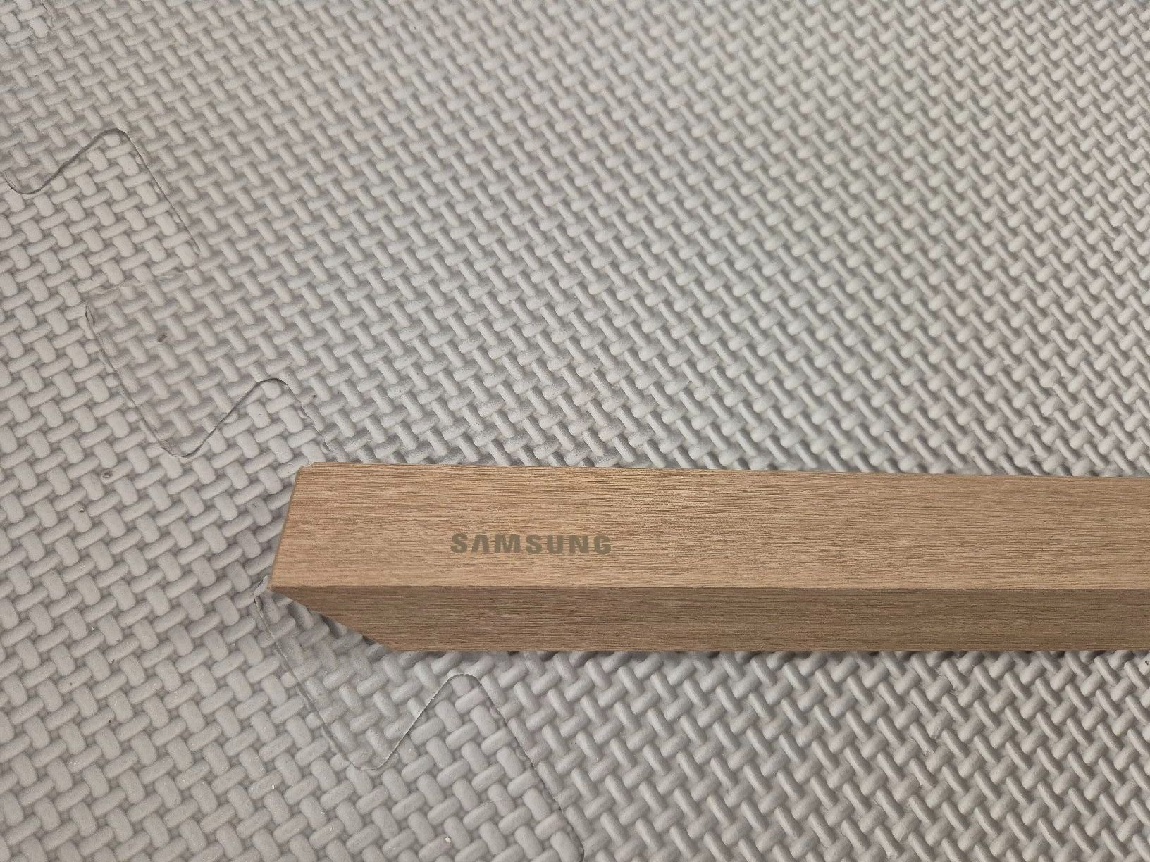 Samsung Televisori: Cadre Samsung The Frame 43" – Usato da Vouvry venduto da Gibus 1