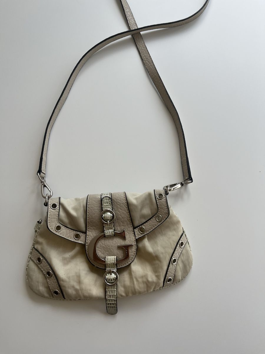 Guess Borse da donna: GUESS Tasche – Usato da Ostermundigen venduto da jae_pz82 1