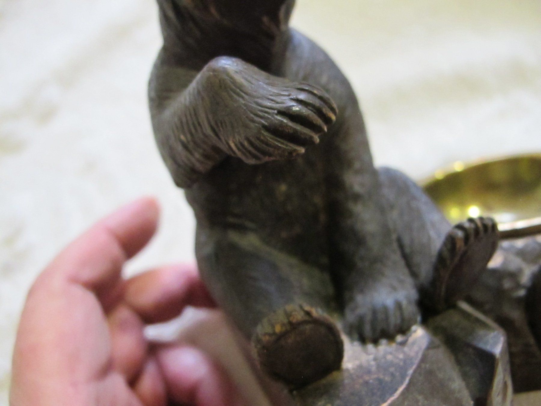 Figurines: Brienzer Bär Mit Aschenbecher Wunderschöne Fein Geschnitzter – D'occasion à Altnau par SwissGoldTime 4