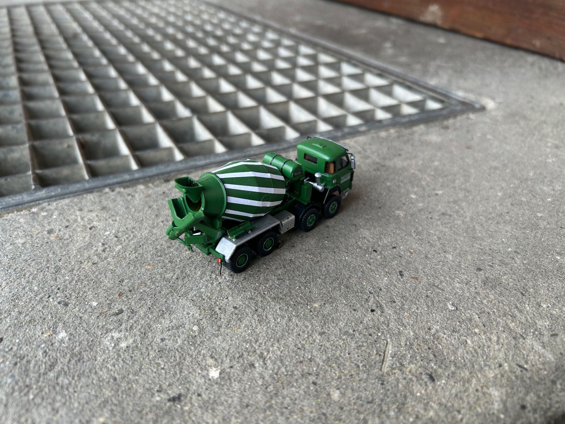 Herpa Modellautos: Saurer Betonmischer – Neu (gemäss Beschreibung) aus Meienried von janosch7 2