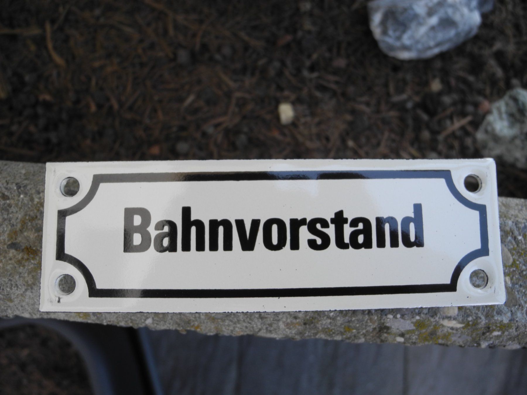 Insegne: BAHNSCHILD – Usato da Reinach AG venduto da Huckleberrysix 1