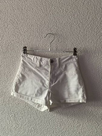 Weisse Hot Pants