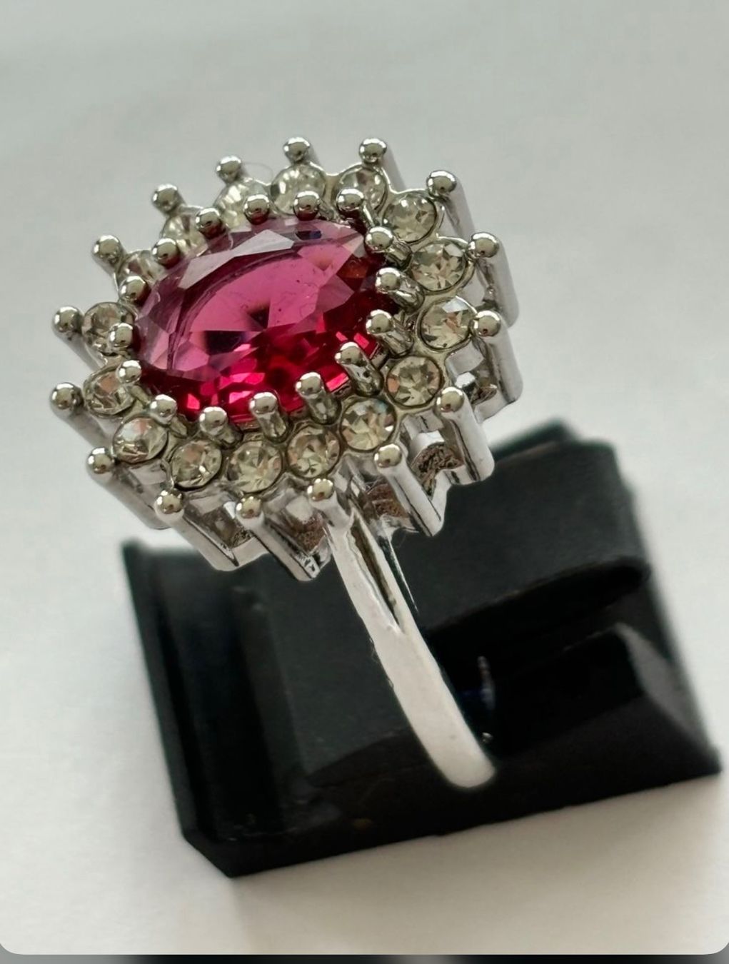 Anelli: Cocktail Ring – Usato da Kreuzlingen venduto da met_w8z6 2