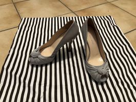 Talons gris NAVYBOOT taille 37 bon état
