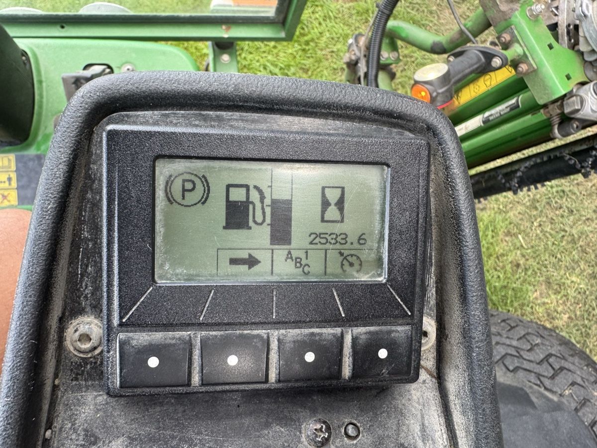 John Deere Rasenmäher: Rasentraktor John Deere 7500A Spindelmäher – Gebraucht aus Winden von farmalld439 5