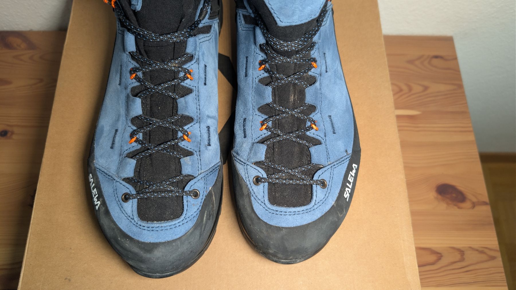Salewa Scarpe da uomo: Salewa MTN 2 Trainer Mid GTX M, Grösse 46 – Nuovo (secondo la descrizione) da Adliswil venduto da Intimidator