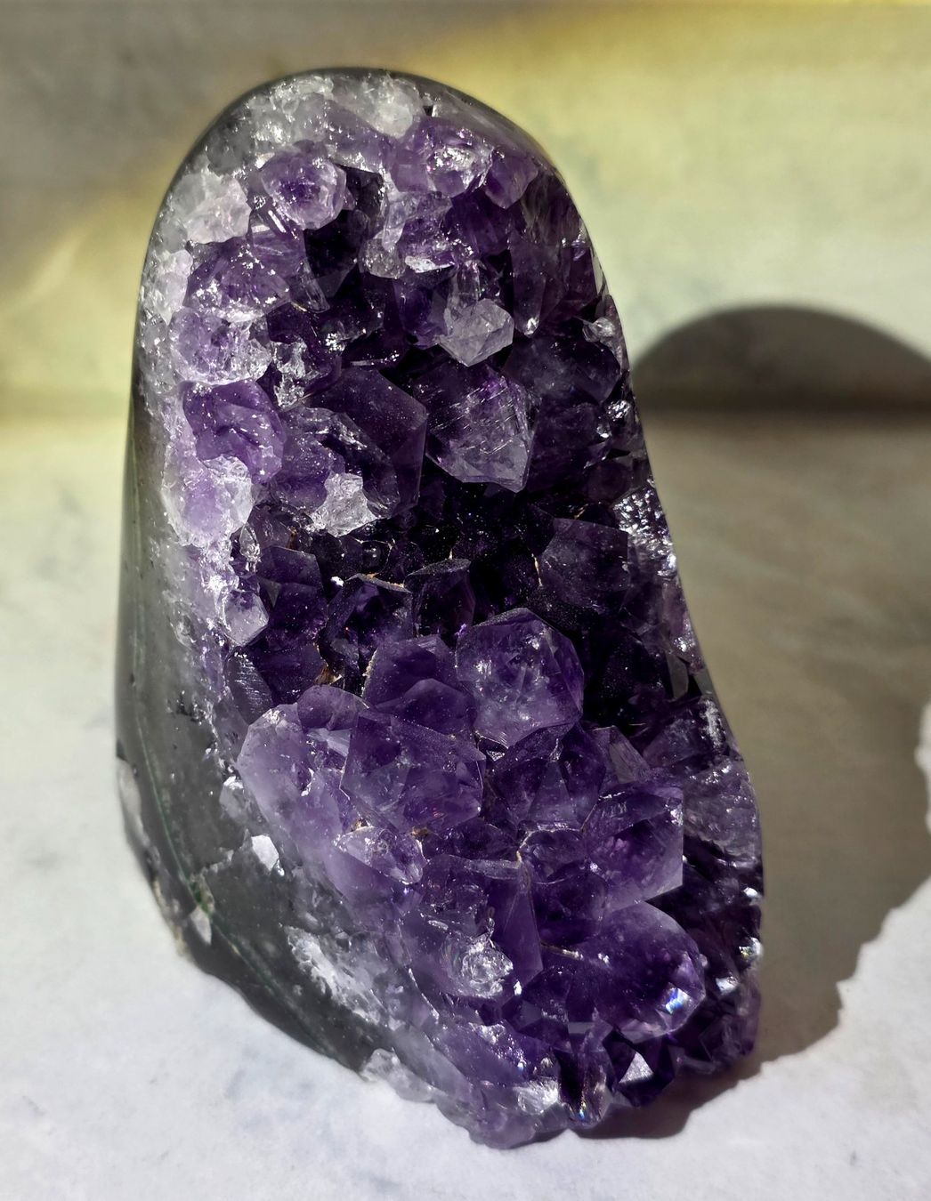 Minerali & Pietre curative: Amethyst Stufe 494g – Nuovo e nell'imballaggio originale da Matzingen venduto da Shay_Crystalz 1