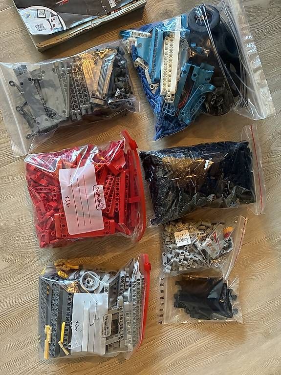 Baukästen: LEGO Technic Autotransporter 42098 – Gebraucht aus Freienwil von rolandinho1980 2