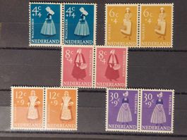 Niederlande, Serie Brauchtum und Trachten, im Doppel,**
