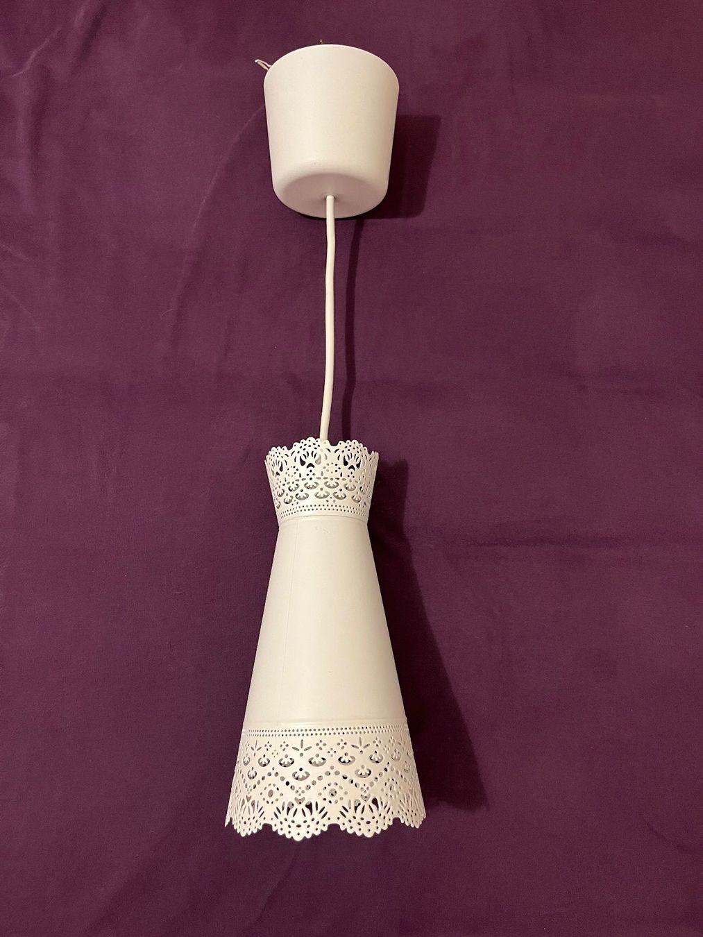 Ikea Kronleuchter & Deckenlampen: IKEA Hängeleuchte Typ T1227 weiss E14 – Gebraucht aus Luzern von san.meier