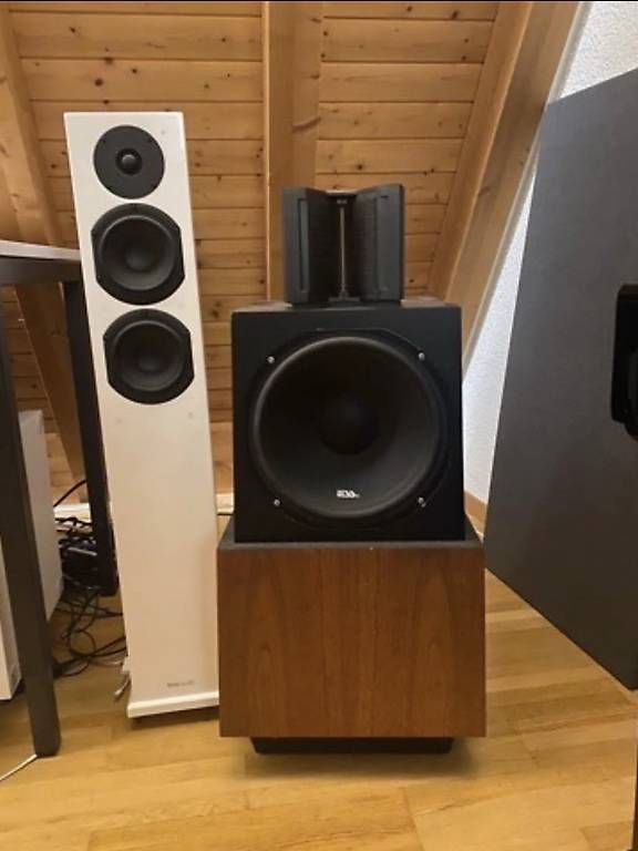 Casse acustiche: ESS AMT 1c – Usato da Meggen venduto da Hobst