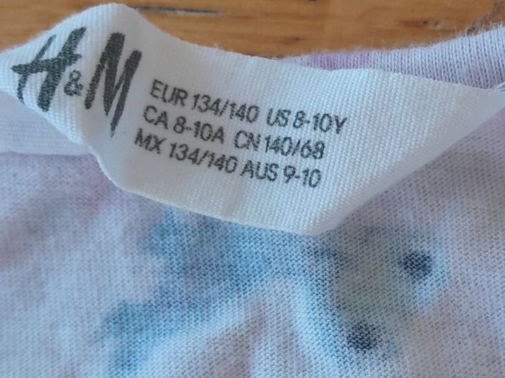 H&M Vestiti & Gonne: Elsakleid Grösse 134/140 – Usato da Worb venduto da Osterthal 2