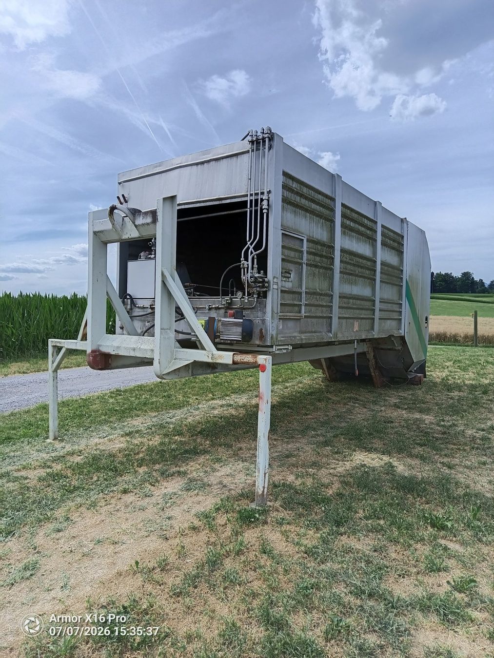 Contenitori edile: Abfallpressmulde für Hakengerät – Usato da Schmiedrued venduto da Bolligerracing 4