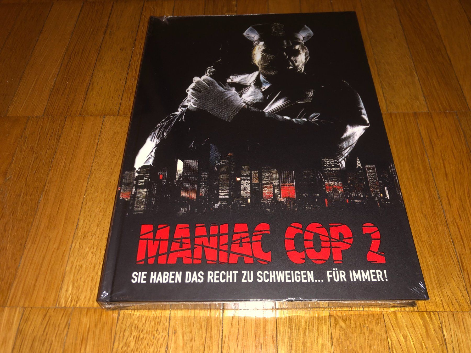 Tutti i DVDs: Maniac Cop 2 - MEDIABOOK - B - UNCUT – Nuovo e nell'imballaggio originale da Basel venduto da havsok