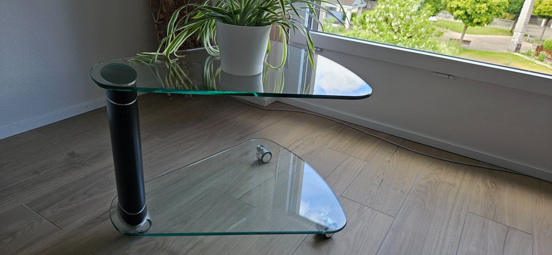 Stressless Tavoli: Stressless Beistelltisch Glas – Usato da Buchrain venduto da Sylv1