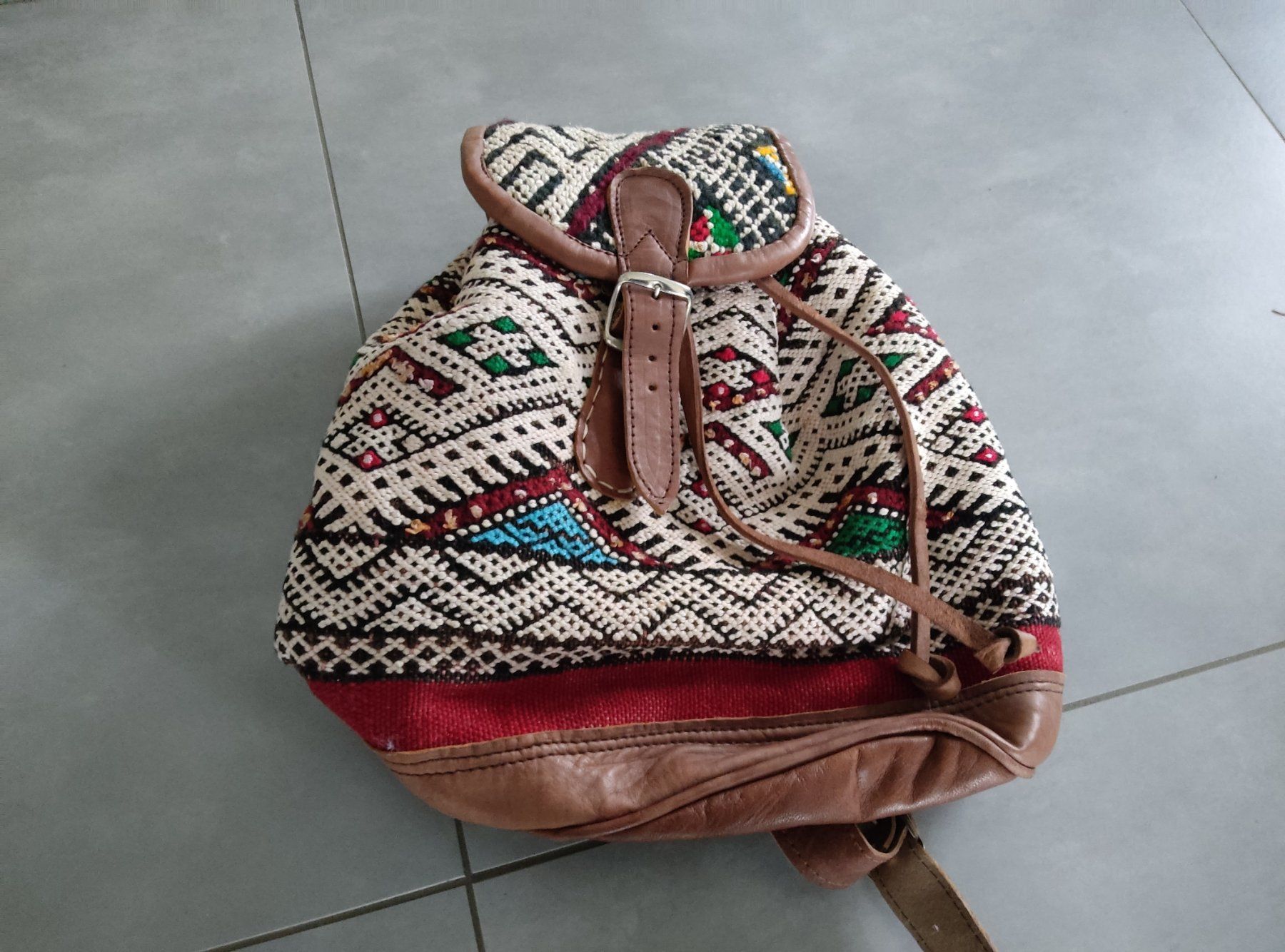 Zaini: Sac à dos – Nuovo (secondo la descrizione) da Vicques venduto da prairie0809