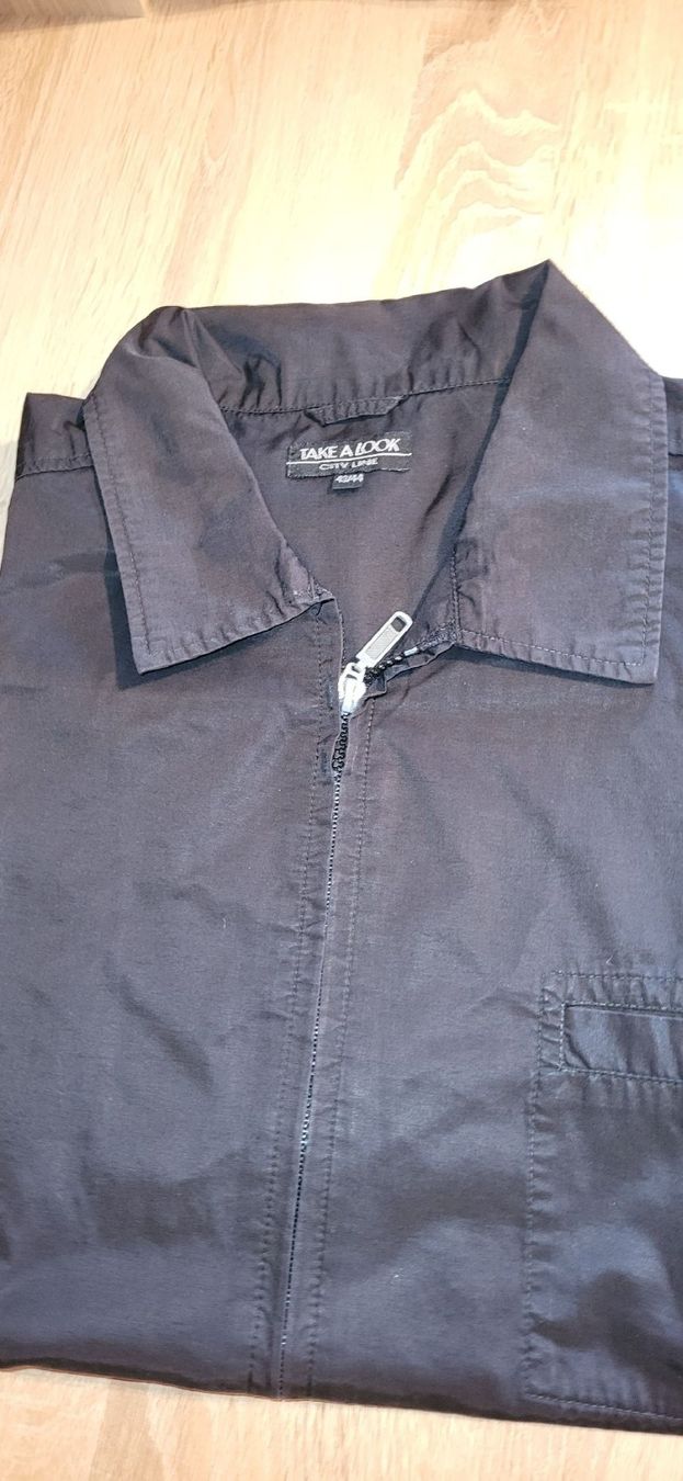Camicie: Herren Hemd kurzarm schwarz Gr. 43/44 – Usato da Schweizersholz venduto da fuchs06 1