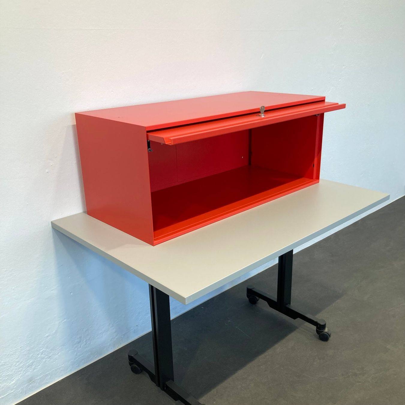 Lista Armadi: Lista Office LO Locker Modul Hellrot mit Schlüssel – Usato da Schönenwerd venduto da mcofficeshop 3