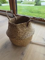 Korb aus Naturmaterial