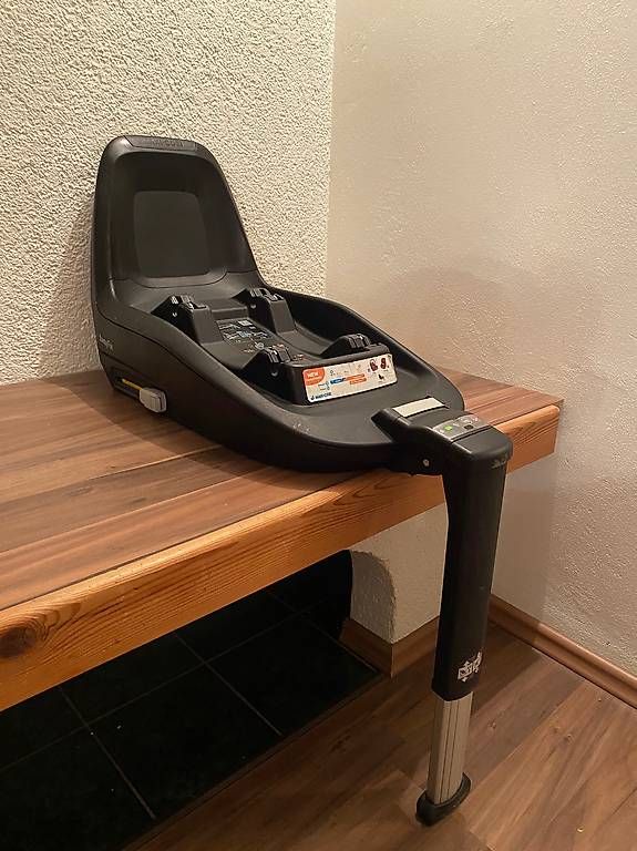 Maxi-Cosi Seggiolini per auto: Maxi Cosi Pebble Plus inkl. 2wayFix – Usato da Schellenberg venduto da faebu18 3