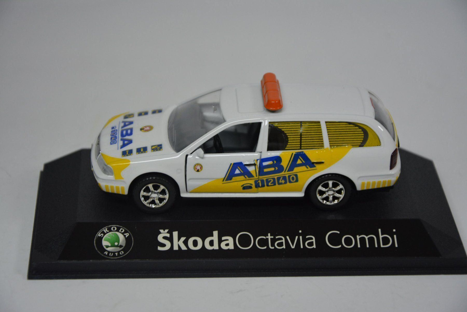 Skoda Modellini d'auto: SKODA Octavia Combi 1996  , Abrex , 1:43 – Nuovo (secondo la descrizione) da Goldach venduto da Feivel9 1