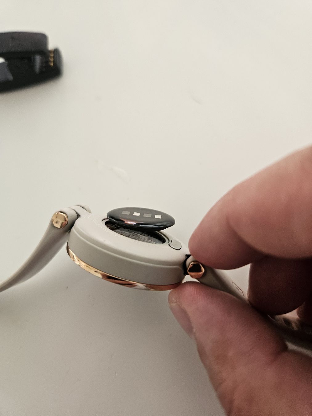 Garmin Smartwatch: Garmin Lilly  – Defekt aus Gerolfingen von KiL2690 2