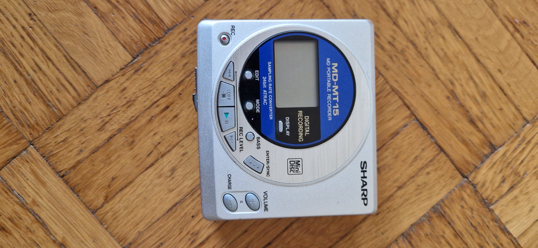 Minidisc: Sharp MD-MT15 MD-Player Minidisc – Gebraucht aus Dorf von  1