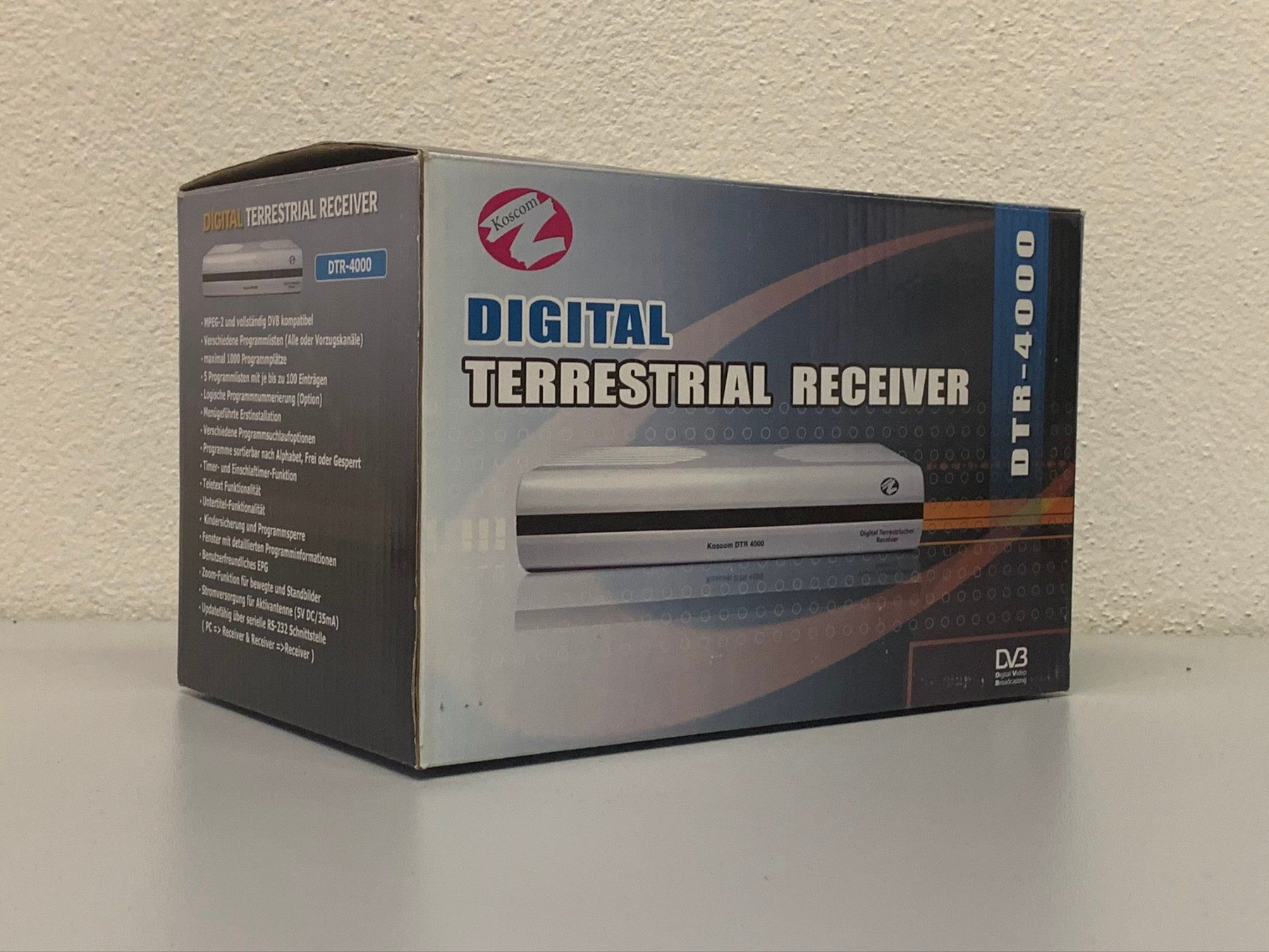 Ricevitori: Koscom DTR-4000 DVB-T Receiver – Usato da Hochdorf venduto da av-electronics 1