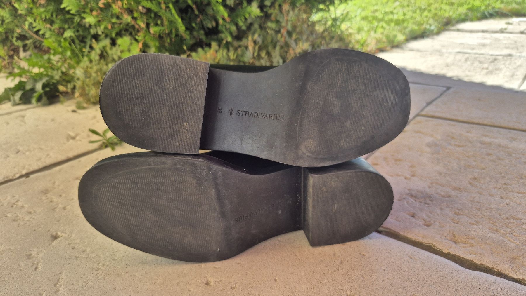 Stradivarius Chaussures femmes: Bottes hautes – D'occasion à Miège par zuf_k2z2 5