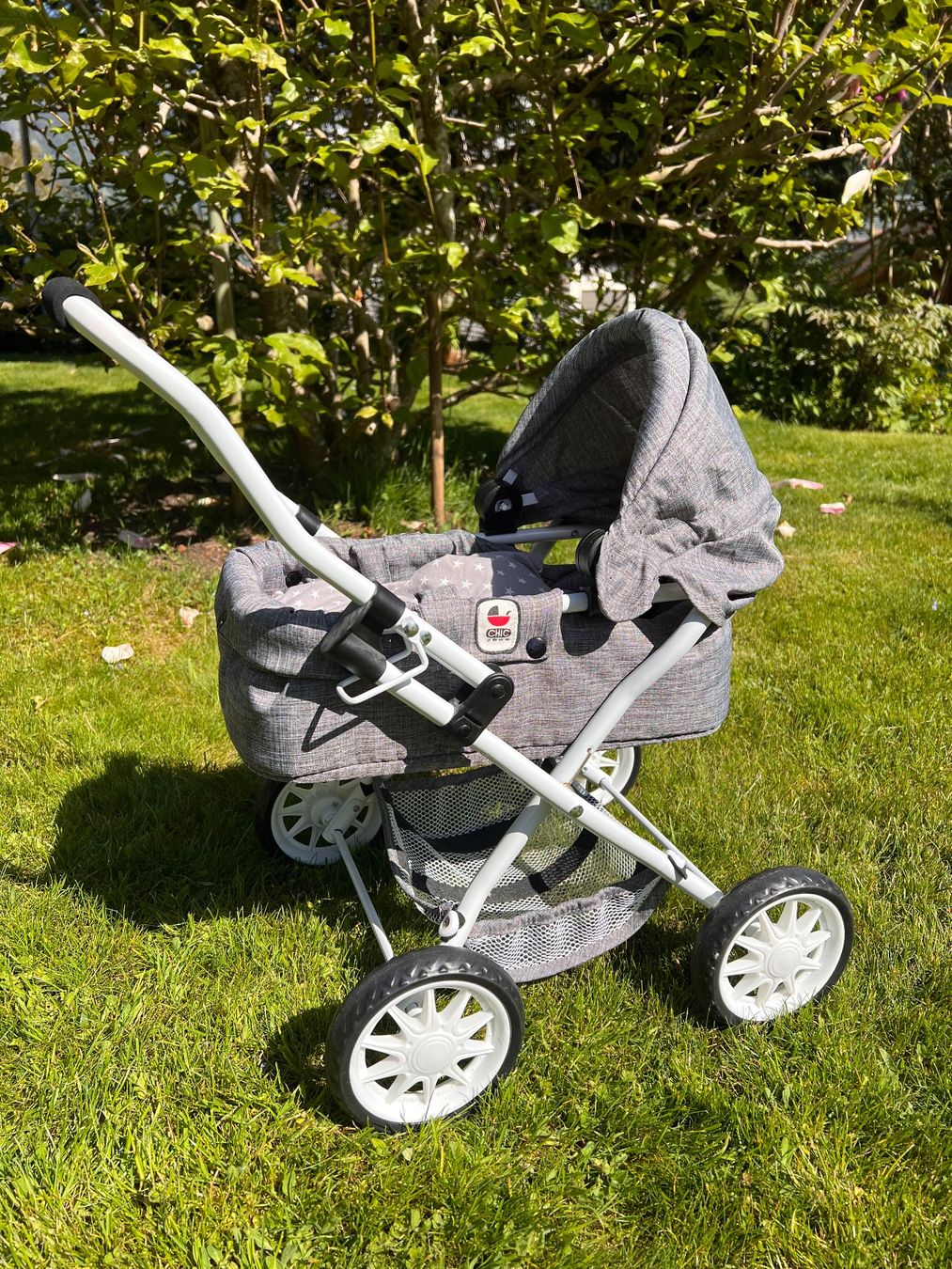Voitures de poupées: Kinder Puppenwagen – D'occasion à Ebertswil par Arula7