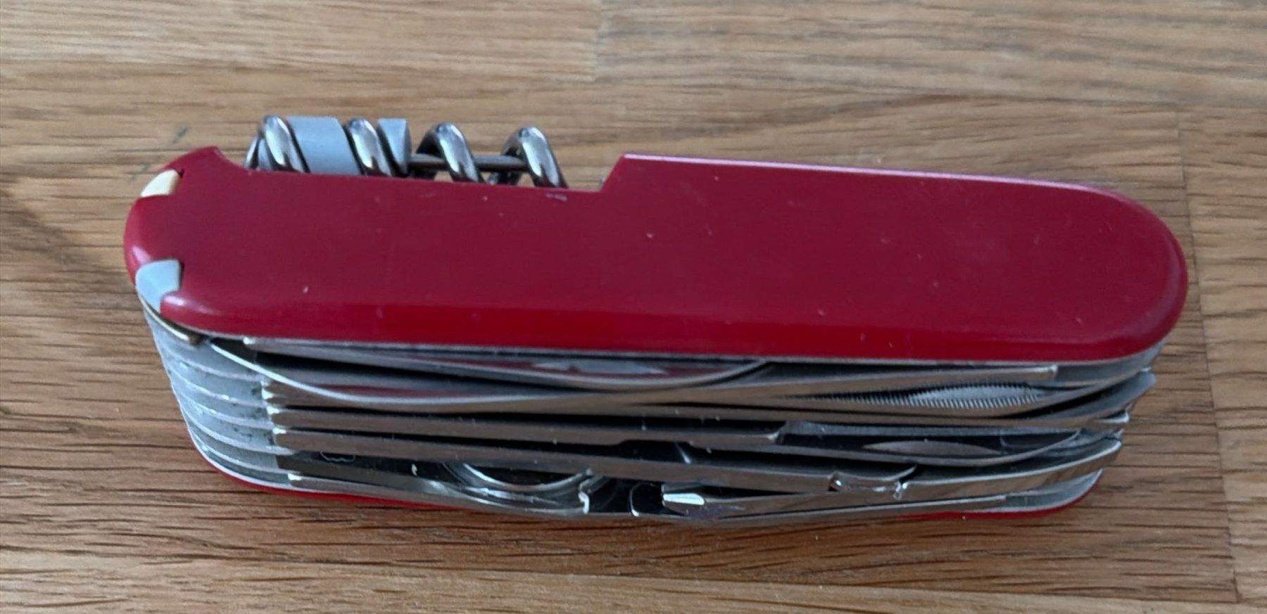 Victorinox Couteaux de poche: VICTORINOX TASCHENMESSER – D'occasion à Zürich par Frei-Occasionen 6