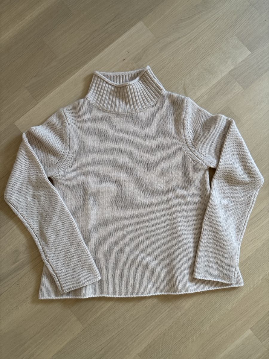 Pullover & Sweatshirts: FFC Pullover – Gebraucht aus Cham von sbr_7cmv