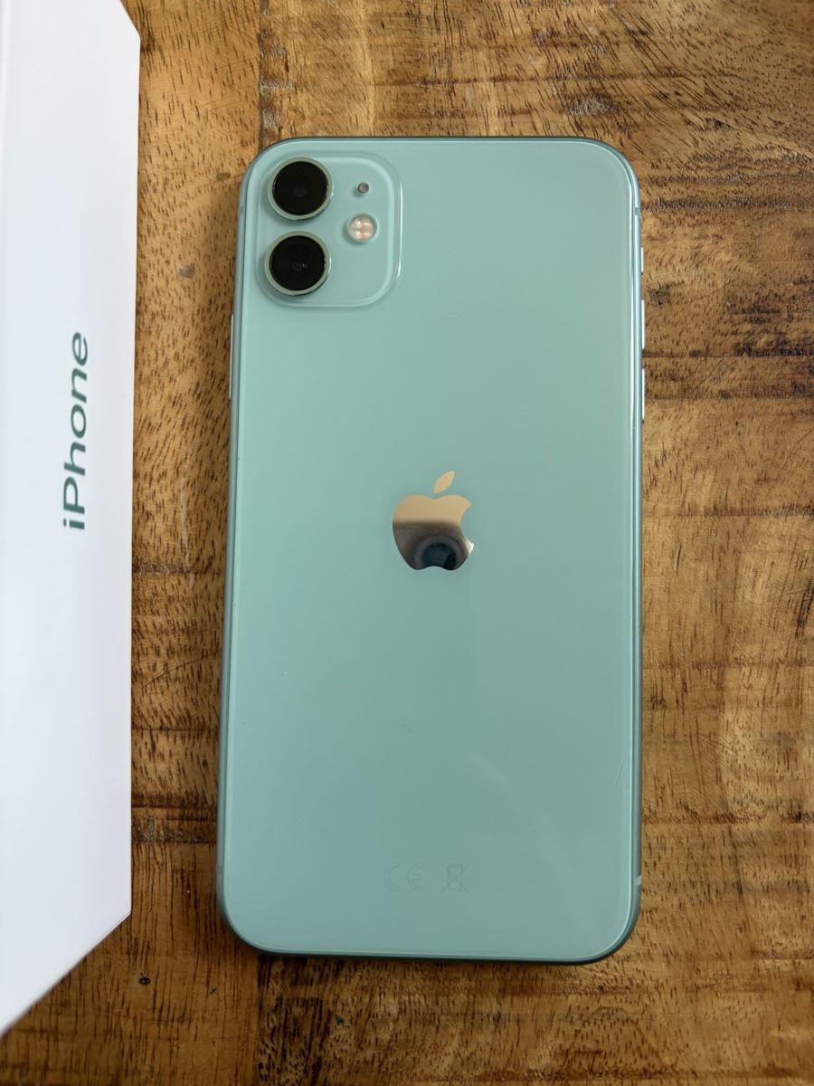 Apple Portables: Apple iPhone 11 64GB mint – D'occasion à Bättwil par muuusi 1